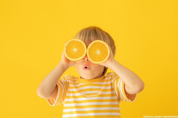 klein-Orange-Vitamine-kind